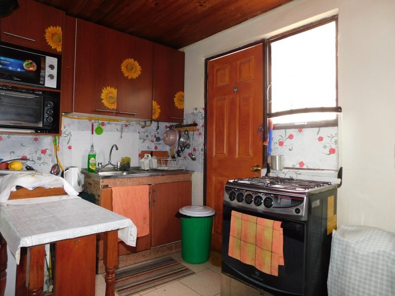 PROPIEDAD EN BARRIO HABITACIONAL