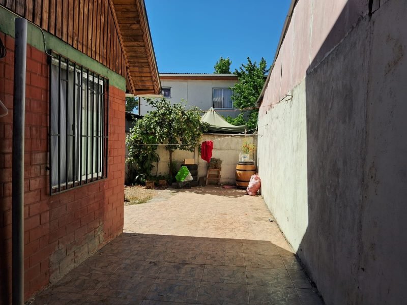 PROPIEDAD EN BARRIO HABITACIONAL